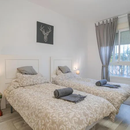 Gorgeous In With Kitchen * Estepona